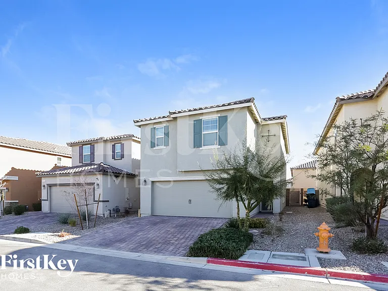 9316 Polwarth Ct — Photo 2