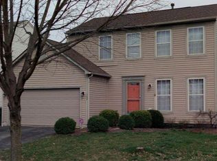 582 River Pebble Dr, Blacklick, OH 43004