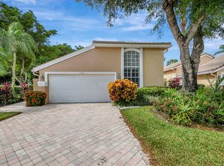 4786 Carlton Golf Dr, Lake Worth, FL 33449