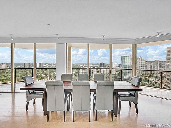 5th image of 19667 Turnberry Way APT 26