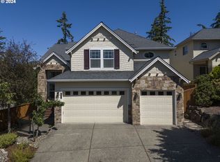 2306 NE 158th St, Vancouver, WA 98684
