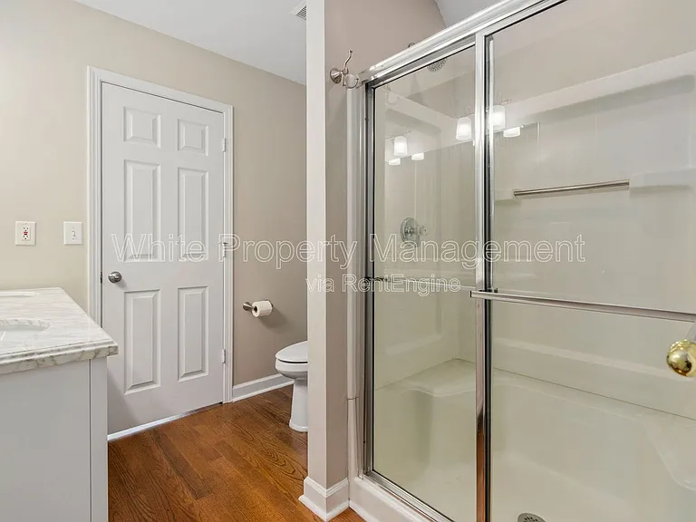 8401 Southgate Commons Dr — Photo 12