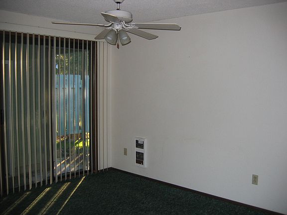 Dining area_02212014