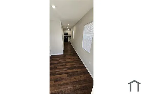507 E Park St Photo 1