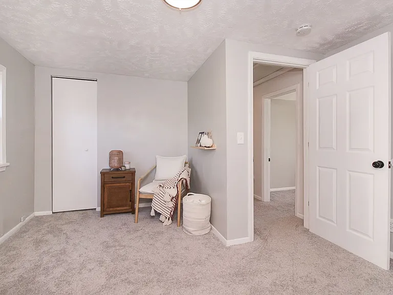 7329 Ward Rd — Photo 35