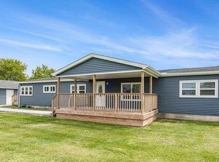 1038 Nichols Rd, Flushing, MI 48433