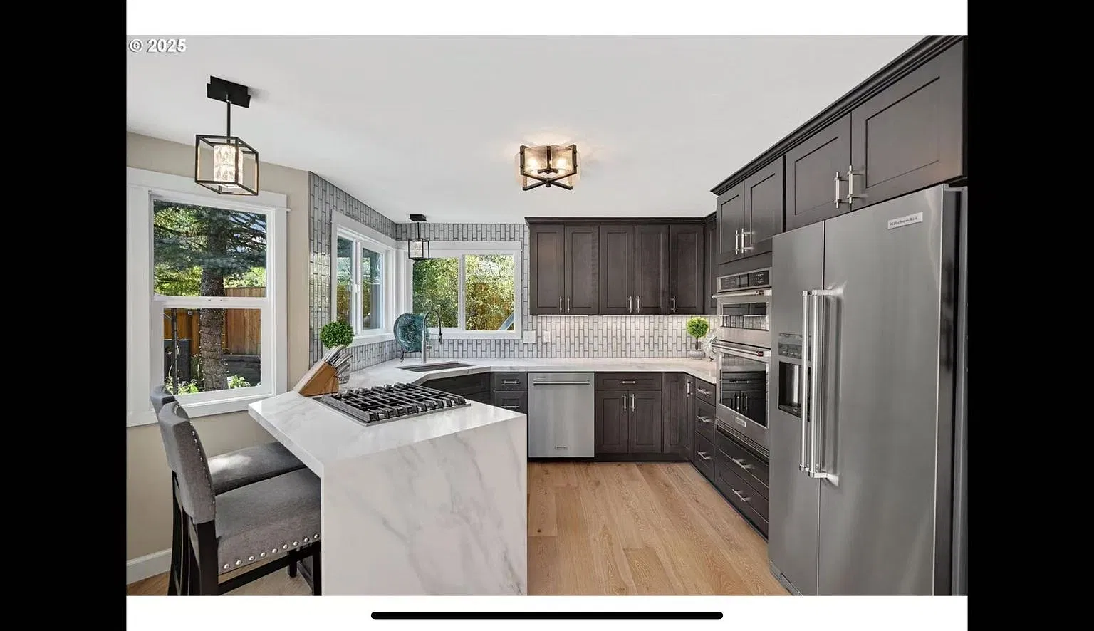 3Bed 3Bath on a Quiet cul-de-sac with Swimming Pool. — Photo 4