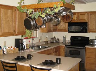 255 Haystack Ave, Pataskala, OH 43062