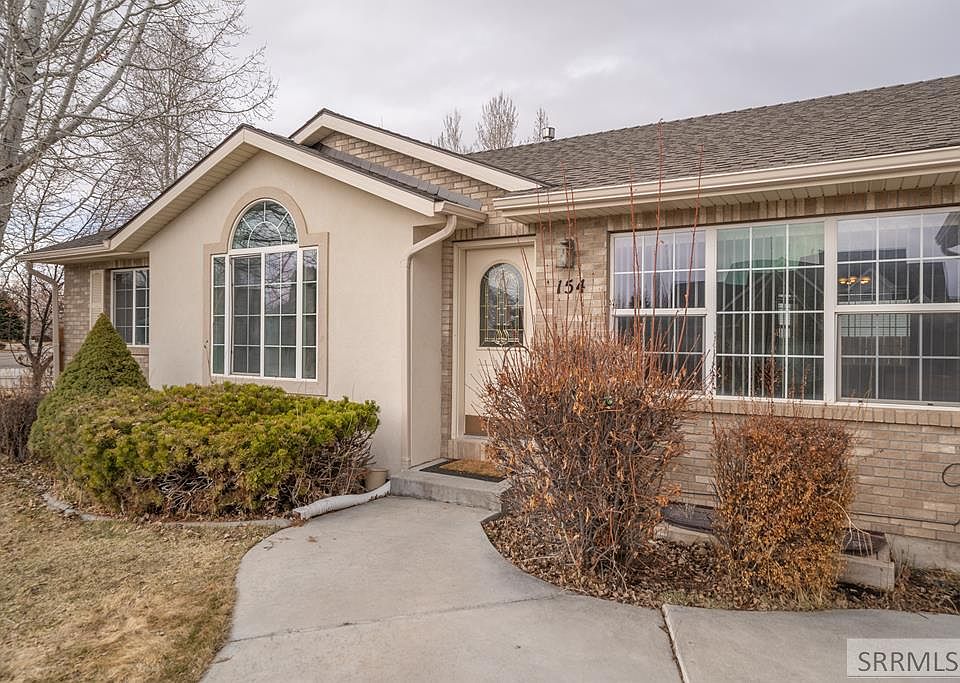 1st image of 154 Plantation Ln