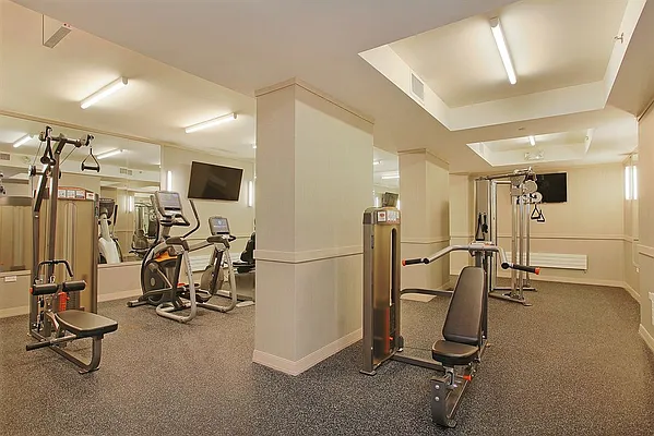 Rented by Corcoran | media 31