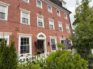 27 Water St #4B, Blue Hill, ME 04614