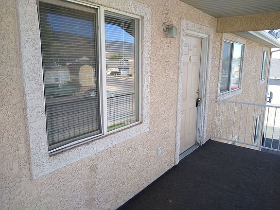 4th image of 1415 N Cedar Blvd APT 4