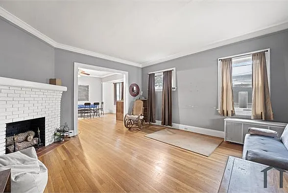 2460 Euclid Heights Blvd — Photo 11