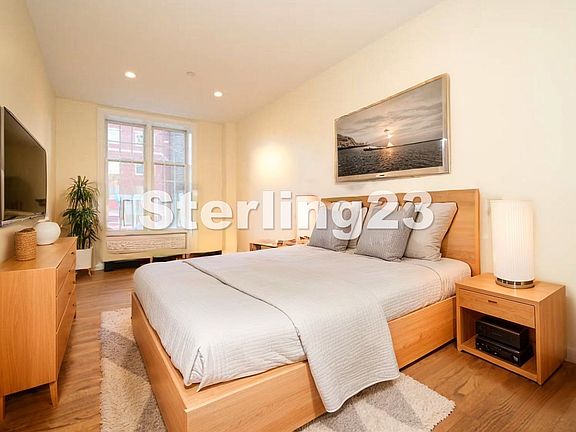 2nd image of 2821 Astoria Blvd APT 3A