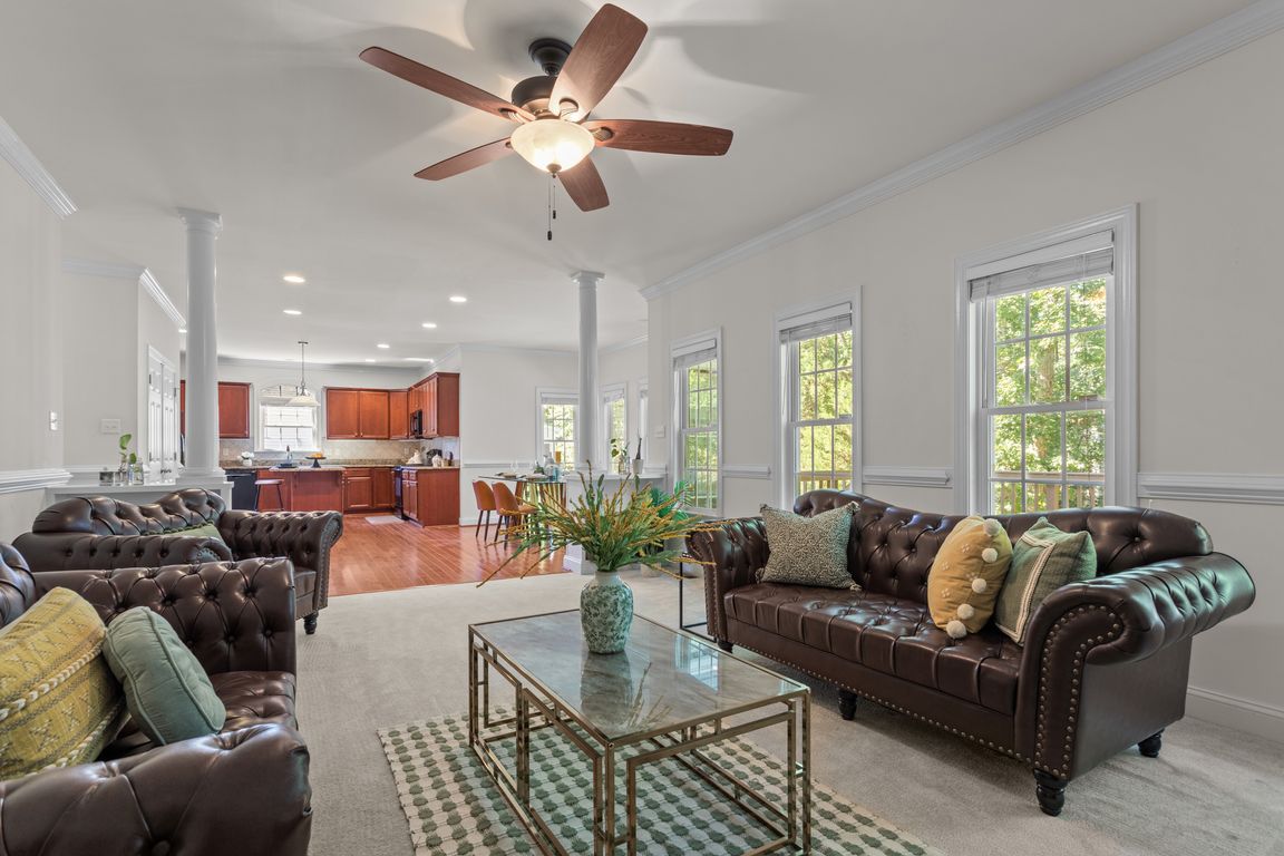 next background image