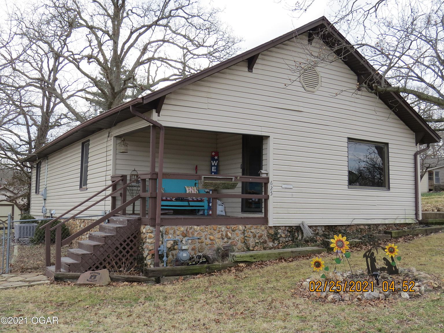 625 Delaware St, Neosho, MO 64850 Zillow