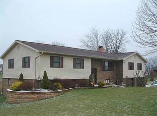 112 Broadview Dr, Cadiz, OH 43907