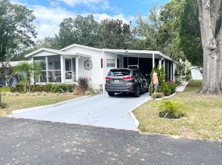 306 Wen Bar Cir, Plant City, FL 33565