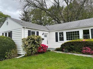 12 Ria Dr, White Plains, NY 10605