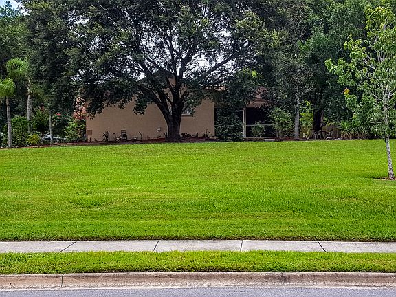 4th image of 4501 Hazelgrove Dr