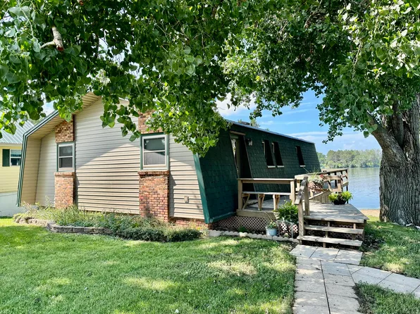 379864 S Shore Dr, Aberdeen, SD 57401