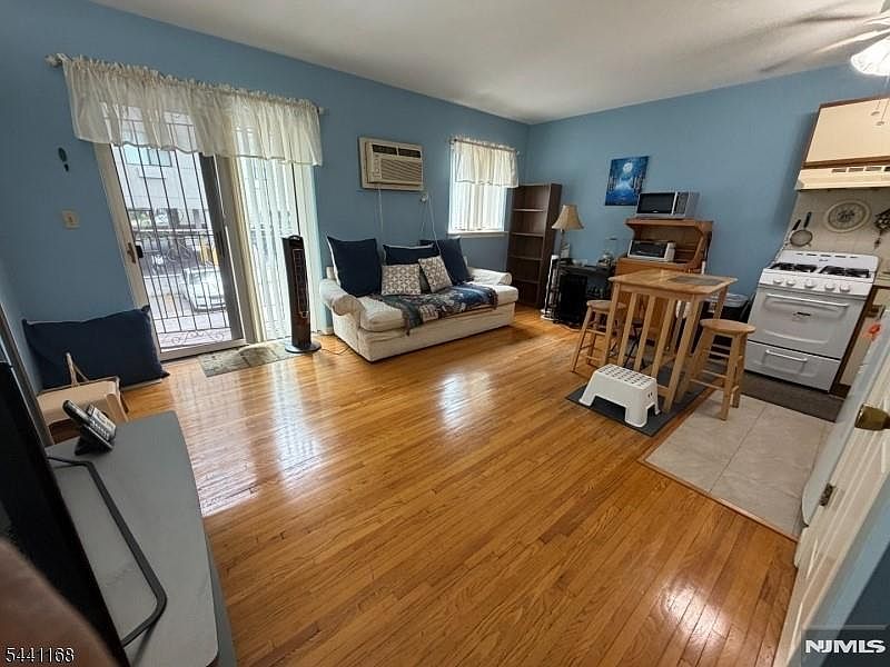 1st image of 359 Marshall St #353