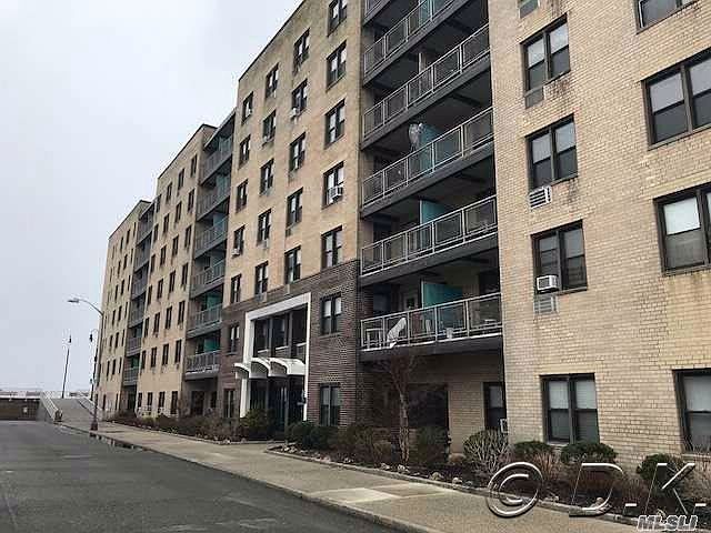1st image of 25 Franklin Blvd APT 1D