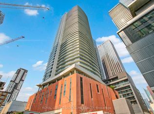21 Widmer St #1901, Toronto, ON M5V0B8