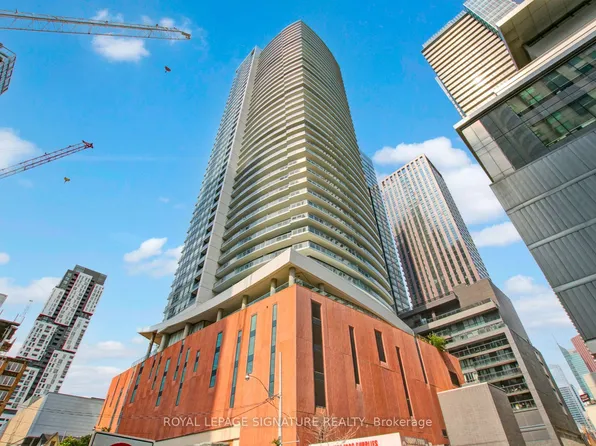 21 Widmer St, Toronto, ON