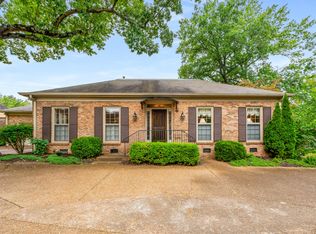 2721 Abbott Martin Rd, Nashville, TN 37215