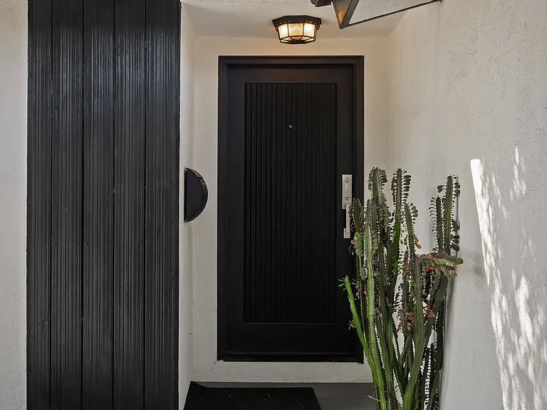 16453 Lassen St — Photo 36