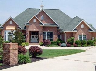 405 Inagehi Cir, Loudon, TN 37774