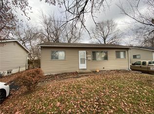 10404 Earl Dr, Saint Louis, MO