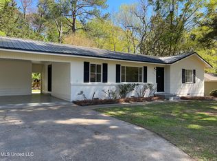 5620 Concord Dr, Jackson, MS 39211
