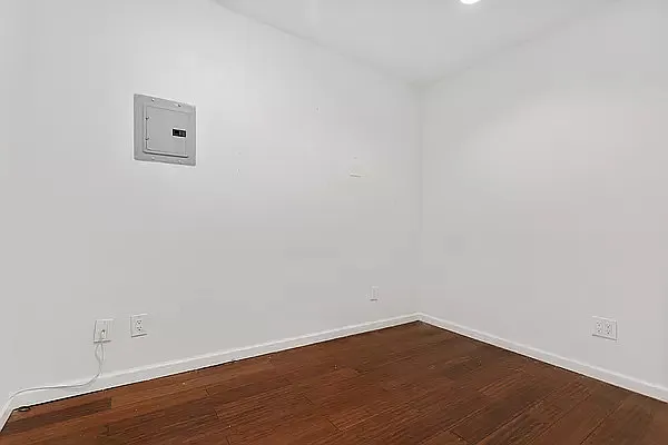 Rented by Green Leaf Management, LLC | media 13