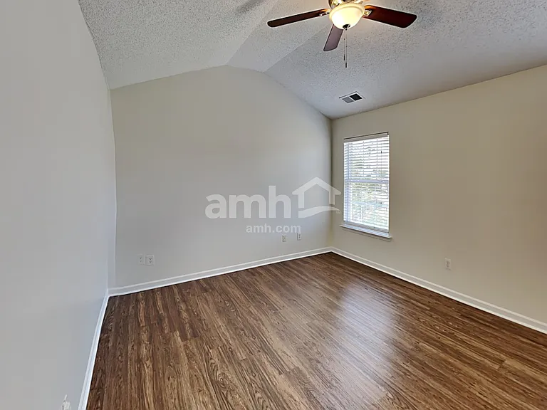 14842 Jerpoint Abby Dr — Photo 10