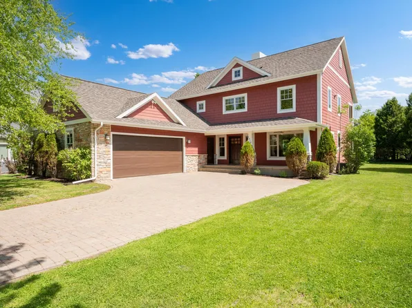 1016 Fox Knoll Dr SW, Rochester, MN 55902