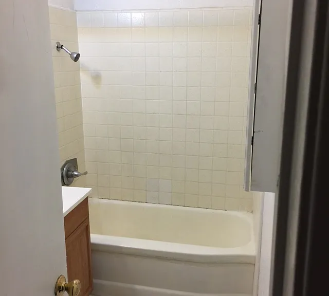 Rancho Mirage Villa Apartments — Photo 26