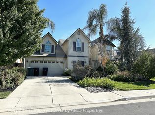 5033 W Wren Ave, Visalia, CA 93291