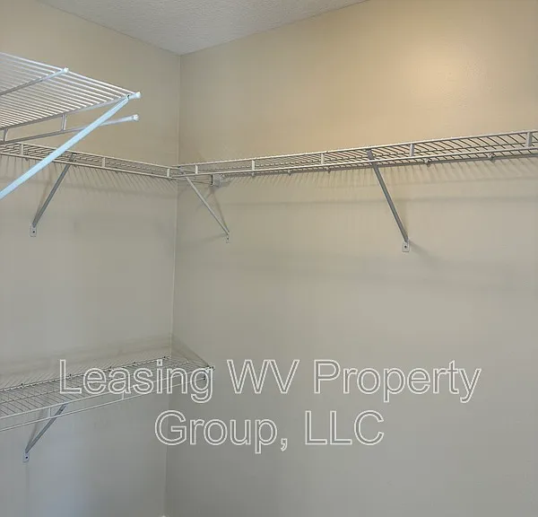 21 Bette Ln — Photo 6