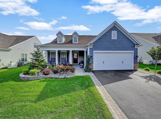 3 W Bonicelli Ct, Farmingdale, NJ 07727