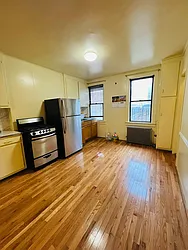 Rented by Standard Living Realty Inc