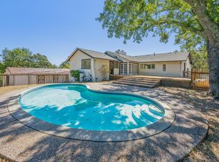 18943 Spring Dr, Sonoma, CA 95476