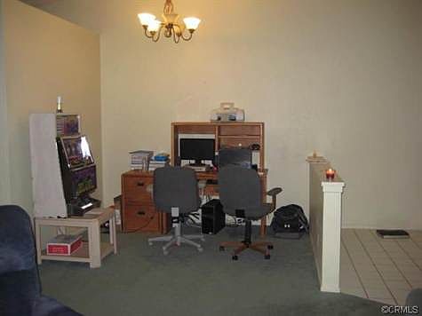 3rd image of 35572 Lilac Ln
