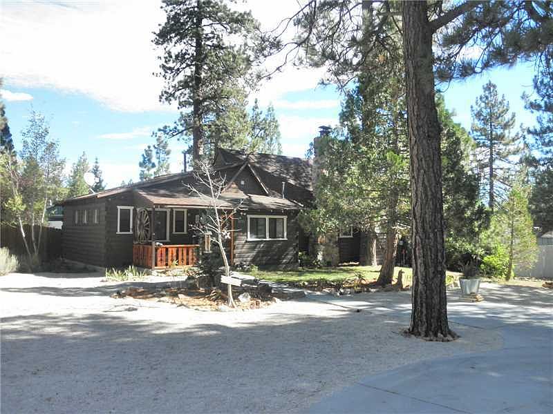 1st image of 671 Chipmunk Ln