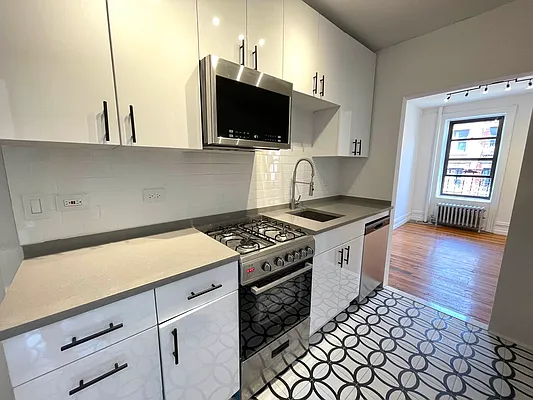 Rented by JM Preston Properties LLC | media 19