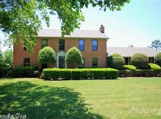 13461 Rivercrest Dr, Little Rock, AR 72212