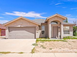 14069 Lago Seco Dr, Horizon City, TX 79928