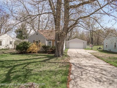6215 Coulson Ct, Lansing, MI, 48911