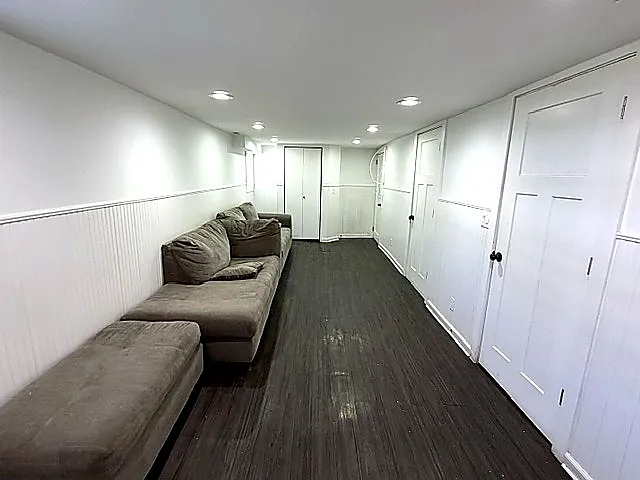 W 64th St — Photo 7